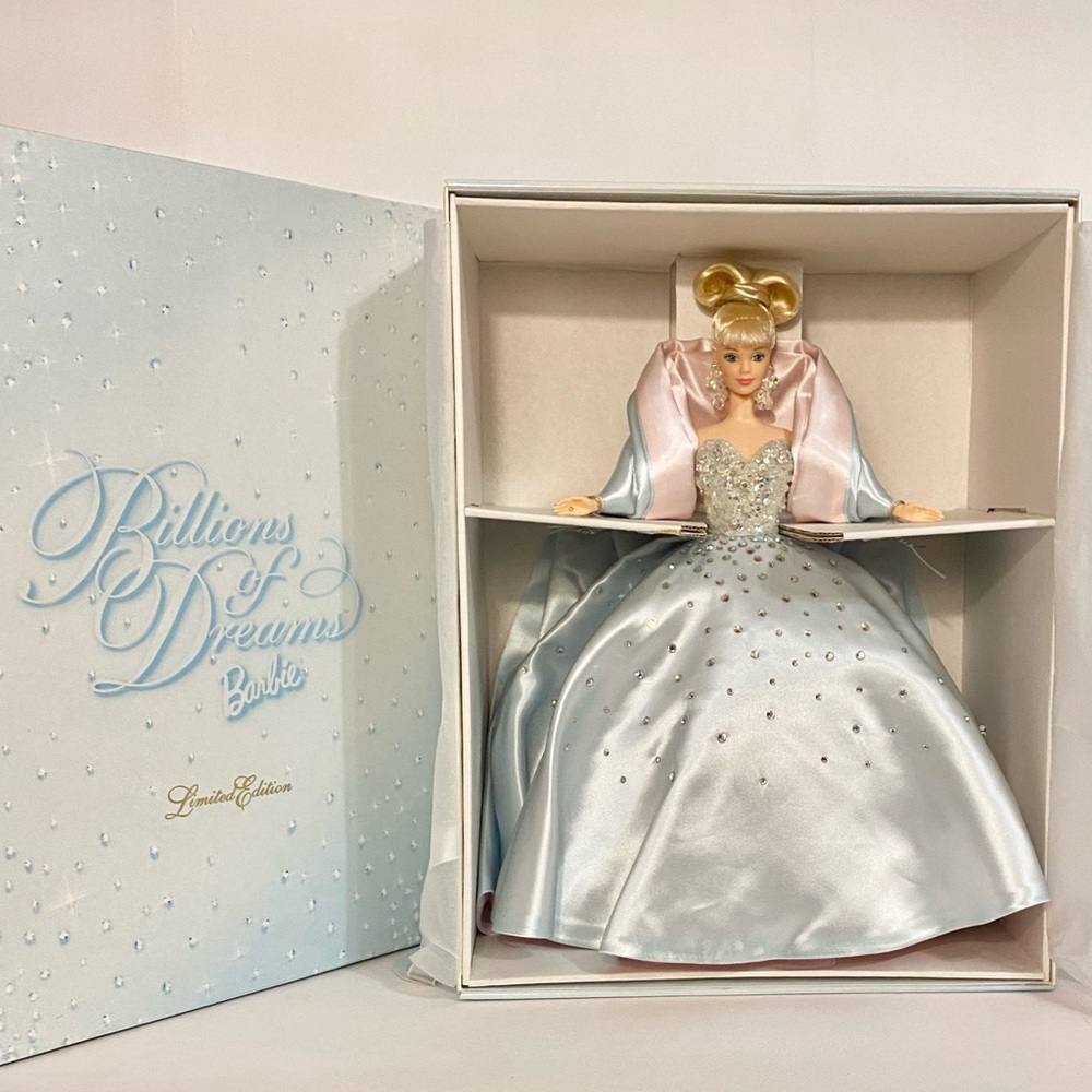 🌹🍃New In Box ~1997 “Billions of Dreams” Limited Edition Collectors Barbie Doll - Picture 9 of 10